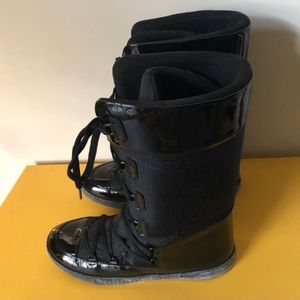 Fendi Weather Boots